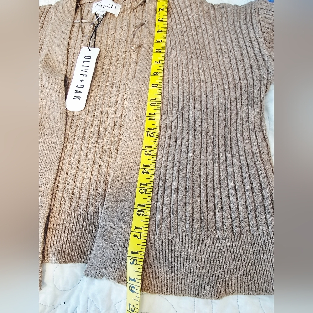 Olive + Oak Women's Brown Ribbed Sweater Cardigan Size Small NWT - Picture 7 of 7